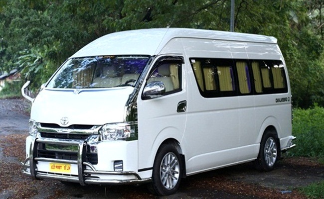 Toyota Commuter Van